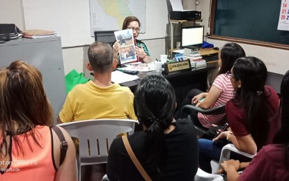 <p><strong>ILLEGAL SCHOOL?</strong> Parents of schoolchildren, including a French national, seek the help of the National Bureau of Investigation in Dumaguete City on Tuesday (July 9, 2019) after learning that the Arjune Learning Center where their children were enrolled in the past school year did not have the necessary permits to operate. The complainants said the names of their children could not be found in the Department of Education's Learner Information System. <em>(Photo by Juancho Gallarde)</em></p>