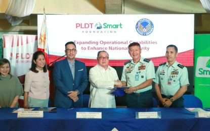 <p><strong>TOWER DONATION. </strong>PLDT and SMART donate tower to the Philippine Air Force Paredes station in Pasuquin, Ilocos Norte. This tower donation is part of the private company's efforts to support government initiatives to improve connectivity across the country. <em>(Photo courtesy of Smart)</em></p>