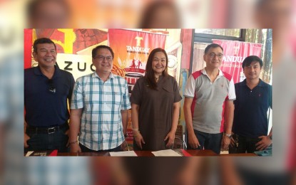 <p><strong>FIRST TANDUAY RUM FEST.</strong> (From left) Hotel and Restaurant Association of Negros Occidental president Roberto Magalona, Philippine Airlines Bacolod manager Rene Aviles, former Bacolod City councilor Em Ang, Tanduay Bacolod head and sales manager James Lim, and marketing officer Jay-R Infante during the press conference on the first-ever Tanduay Rum Festival, at Cafe Azucarera in Bacolod City on Sunday (July 21, 2019). <em>(Photo by Erwin P. Nicavera)</em></p>