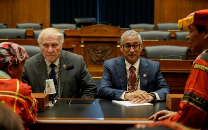 <p><strong>APPEAL FOR HELP</strong>. US Congressman Steven Joseph Chabot (left) and Robert Cortez Scott listen to Datu Bawan Jake Lanes (extreme right) narrate the plight of indigenous peoples (IPs) against the CPP-NPA and their dream of peace, prosperity, and dignity, in a meeting at the US Congress on July 17. <em>(PCOO photo by Mac Villarino)</em></p>
<p><em> </em></p>