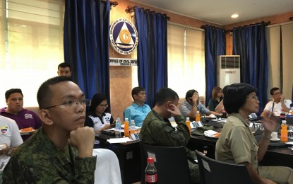 <p><strong>DENGUE ALERT.</strong> The Regional Disaster Risk Reduction Management Council (RDRRMC) of Bicol conducts a Special Full Council meeting in Legazpi City on Thursday (August 1, 2019) to discuss the increasing number of dengue cases in the region. The RDRRMC raised the dengue alert status of Bicol to code blue after the number of cases reached above the alert threshold. <em>(PNA photo by Connie Calipay)</em></p>