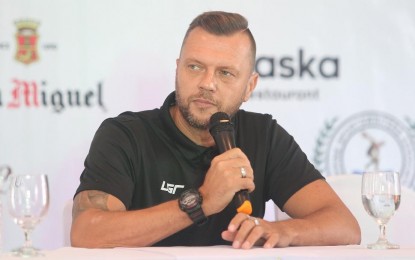 <p><strong>2022 WORLD CUP QUALIFIERS. </strong> National football team coach Scott Cooper discusses the Azkals’ chances in the upcoming second round of the 2022 World Cup Qualifying during the Philippine Sportswriters Association (PSA) Forum at the Amelie Hotel in Manila last Tuesday (Aug. 6, 2019).  The Azkals will face Syria for its first assignment on Sept. 5 at Panaad Stadium in Bacolod City.<em> (Photo courtesy of PSA)</em></p>