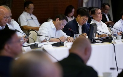 <p><strong>WORKAHOLIC</strong>. President Rodrigo Roa Duterte presides over the 44th Cabinet Meeting at the Malacañan Palace on December 2, 2019. Malacañang said Duterte will remain “devoted” to his job as the country’s highest official even during the upcoming Christmas break.<em> (Presidential photo of Ace Morandante)</em></p>