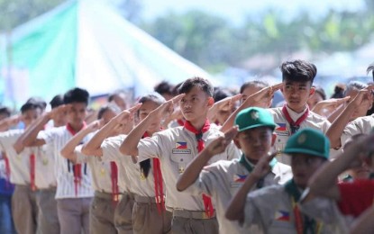 <p><strong>SCOUT JAMBOREE.</strong> Some of the Boy Scouts from various parts of Eastern Mindanao perform the hand salute during the Regional Scout Jamboree 2019 on Wednesday (Aug. 14, 2019) at the Compostela Sports Complex, Compostela, Compostela Valley Province. <em>(Photo courtesy of ComVal PIO)</em></p>