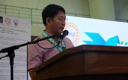 <p><strong>ENDING INSURGENCY.</strong> Shown in photo is Department of the Interior and Local Government Eduardo Año during the launching of the Negros Oriental Task Force to End Local Communist Armed Conflict in Negros Oriental at the Negros Oriental Convention Center in Dumaguete City on Wednesday (Aug. 14, 2019). He called on the rebels to voluntarily surrender as he noted very good government packages and privileges that they can avail of. <em>(Photo by Judy Flores Partlow)</em></p>
