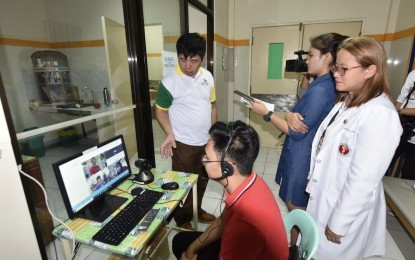 <p><strong>TELEMEDICINE.</strong> Pampanga’s provincial health office pilot tests its new "telemedicine" facility that will bring the provincial government’s health and medical services closer to Kapampangans on Monday (August 19, 2019). The pilot-test was held at the Ricardo P. Rodriguez District Hospital Annex in Bacolor town. <em>(Contributed photo)</em></p>