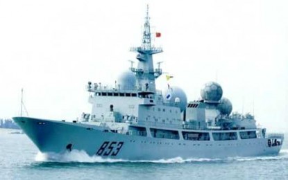 <p><strong>CLEARANCE BEFORE PASSAGE. </strong>A Chinese surveillance ship with bow number 853 was seen passing through the Sibutu Strait near the province of Tawi-Tawi on August 4. President Rodrigo Duterte ordered foreign vessels to seek clearance before passing through the country's territorial waters, after five Chinese warships reportedly passed through the Sibutu Strait without informing the Philippine government. <em>(Photo courtesy: Western Mindanao Command)</em></p>