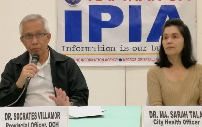 <p><strong>HIV-AIDS UPDATE.</strong> Dr. Socrates Villamor of the Department of Health - Negros Oriental and Dr. Ma. Sarah Tala, City Health Officer of Dumaguete, guests at the 'Kapihan sa PIA forum' on Friday (August 23, 2019). The health authorities disclosed that a total of 23 HIV-AIDS cases were reported in Negros Oriental from January 1 to April this year. <em>(PNA photo by JFP)</em></p>