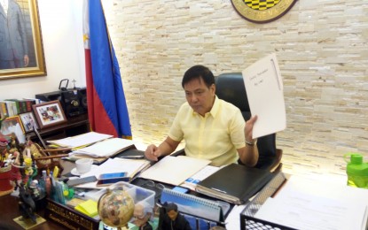 <p><strong>SINULOG BOARD.</strong> Cebu Vice Mayor Michael Rama talks about the Sinulog Foundation during a press conference at his office on Tuesday (Aug. 27, 2019). Rama expressed his opposition to the creation of the Cebu City Sinulog Governing Board, saying it could result in Sinulog Foundation, Inc. losing its autonomy in organizing activities relevant to the celebration. <em>(PNA photo by Luel Galarpe)</em></p>