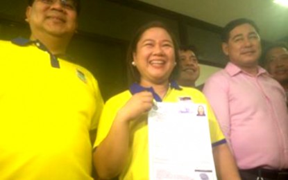 <p><strong>PETITION.</strong> Former General Santos City Vice Mayor Shirlyn Banas-Nograles. A group of "concerned residents" filed a petition at the city election office on Monday (Sept. 23, 2019), urging the Commission on Elections to challenge the Supreme Court directive to proclaim Banas-Nograles as representative of the first district. <em>(PNA GenSan file photo)</em></p>