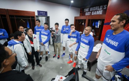 <p><strong>TOP GILAS FANS</strong>. President Rodrigo Roa Duterte and Senator Christopher Lawrence Go share a light moment with members of Gilas Pilipinas as they visit the locker room before watching the Philippines men's national basketball team go up against Italy during the FIBA Basketball World Cup 2019 game at the Foshan International Sports and Cultural Center in Guangdong Saturday (Aug. 31, 2019). The Philippines suffered 108-62 blowout defeat against world No. 13 Italy squad. <em>(Simon Celi/Presidential photo)</em></p>