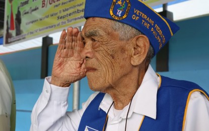 <p><strong>WAR VET.</strong> Veteran Albert M. Bugtong, 92, of Mankayan, Benguet attends the Victory Day celebration at Kiangan, Ifugao on September 2, 2019 where he shared stories of their movements as guerilla soldiers during World War 2. He said their group was part of the Battle of Bessang Pass in Cervantes, Ilocos Sur, during World War II. <em>(Photo courtesy of Jamie Joie Malingan/PIA-CAR)</em></p>