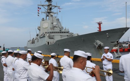 <p><strong>GOODWILL VISIT.</strong> Members of the Philippine Navy band welcome the arrival of Spanish Navy (Armada Española) ship Mendez Nuñez (F-104) for a goodwill visit at the Pier 15, Manila South Harbor on Thursday (September 5, 2019). This is the first visit of a Spanish Navy ship in the country in over a century since the Battle of Manila Bay during the Spanish-American War, that marked the end of Spain's colonial rule over the Philippines in 1898. <em>(PNA photo by Joey O. Razon)</em></p>