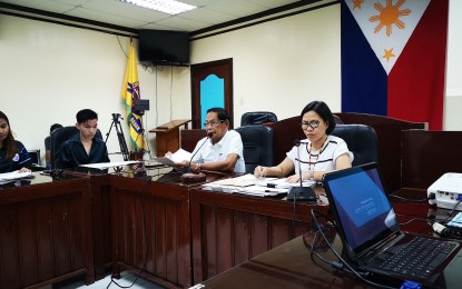 <p><strong>YOUTH REPRODUCTIVE HEALTH</strong>. Mayor Ernesto Evangelista (center) presided over the third quarterly meeting of the Local Council for the Protection of Children on Friday (Sept. 13, 2019) at the Municipal Legislative Building in Santo Tomas, Davao del Norte. The local chief executive discussed socio-development programs for the youth to be undertaken by the Council in 2019 and the coming years. <em>(Photo courtesy of Santo Tomas MIO)</em></p>