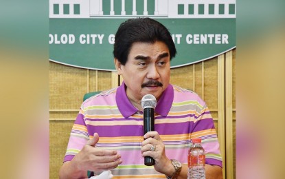 <p><strong>SUPPORT FOR CAMPAIGN VS DRUGS.</strong> Bacolod City Mayor Evelio says the high satisfaction rating of the administration’s campaign against illegal drugs shows the Filipinos’ continued support to President Rodrigo Duterte, during a press conference in Bacolod City on Monday afternoon (September 23, 2019). The city government has been supporting the administration’s drive against drugs through various initiatives in partnership with concerned government agencies. <em>(Photo courtesy of Bacolod City PIO)</em></p>