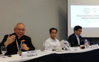 <p><strong>WAGE INCREASE.</strong> Fr. Joel Tabora, president of the Catholic Educational Association of the Philippines (CEAP) (extreme left) on Wednesday (Sept. 25, 2019) said a bill pushing for a salary increase of private school teachers was presented during the 2019 CEAP National Convention held at Iloilo Convention Center here. He said adequate remuneration shall also apply to those in the private school in recognition of the matching role of the public and private educational institutions. <em>(PNA photo by Gail Momblan)</em></p>