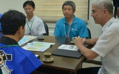 <p><strong>TOURISM EXCHANGE.</strong> Negros Occidental Governor Eugenio Jose Lacson (right) welcomes the Tourism Promotion Team from Amakusa City, Japan led by Ryuichi Yokoshima at the Provincial Capitol in Bacolod City on Thursday afternoon (Sept. 26, 2019). The group visited the province as part of a Tourism Business Exchange Program that will promote Amakusa as a destination to Negrenses traveling to Japan. <em>(Photo courtesy of PIO Negros Occidental)</em></p>