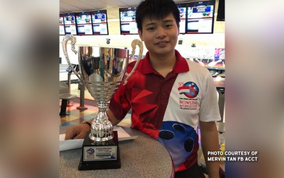 <p>Filipino bowler Mervin Tan</p>