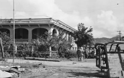<p><strong>MACARTHUR RESIDENCE.</strong> The Price Mansion built in 1910 as seen in this photograph taken in October 1944 in Tacloban. The building became the residence and headquarters of Gen. Douglas MacArthur after they landed in Leyte. <em>(Photo from Australian War Memorial website)</em></p>