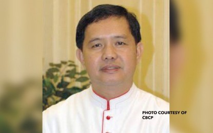 <p><strong>NO TO GENDER SEGREGATION IN SCHOOLS.</strong> San Jose Bishop Roberto Mallari says creating separate classrooms for boys and girls in schools will not solve the problem of teenage pregnancy and the spread of HIV. Mallari said the lack of regard for values formation at home and sometimes, in school, should be addressed in order to solve these problems.<em> (Photo courtesy of CBCP)</em></p>