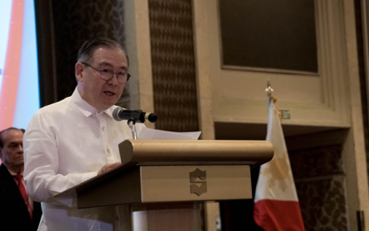 <p><strong>PH-ROK TIES</strong>. Foreign Affairs Secretary Teodoro Locsin Jr. delivers his speech during the reception of the National Day and Armed Forces Day of the Republic of Korea at the Makati Shangri-La, Manila on Tuesday (Oct. 8, 2019). Locsin pledged to bolster the bilateral ties between the Philippines and South Korea. <strong><em>(Photo courtesy of PCOO)</em></strong></p>