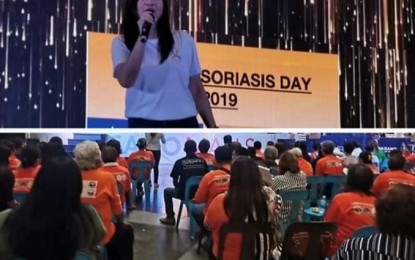 <p><strong>PSORIASIS AWARENESS CAMPAIGN. </strong> Dr. Victoria P. Guillano, MD, FPDS, president of the Psoriasis Foundation of the Philippines, Inc. (PFPI) speaks with stakeholders and patients during the World Psoriasis Day celebration in Davao City on Wednesday (Oct. 9, 2019). Guillano says the stigma associated with psoriasis remains but notes that public awareness has continued to increase in the past years. <em>(PNA photo by Digna Banzon)</em></p>