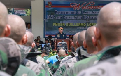 <p><strong>PNP'S NO. 4 MAN.</strong> Outgoing NCRPO chief, Maj. Gen. Guillermo Eleazar, reminds the 300 new members of Team NCRPO to live within their means and to maintain a virtuous life, during the symbolic distribution of PNP ID, PhilHealth and Landbank ATM Cards in Camp Bagong Diwa, Taguig City on Friday (Oct. 11, 2019). Eleazar, who will assume his new post as the Chief of the PNP Directorial Staff on Saturday, will be replaced by outgoing PRO-7 director, Brig. Gen. Debold Sinas. <em>(Photo courtesy of NCRPO PIO)</em></p>