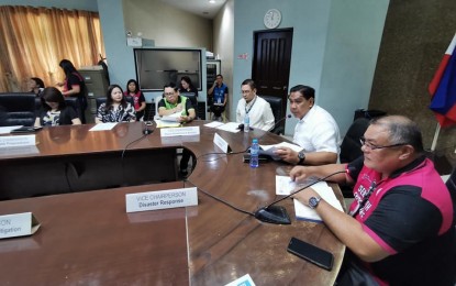 <p><strong>STATE OF CALAMITY.</strong> The City Disaster Risk Reduction and Management Council of General Santos City recommends the declaration of the city under state of calamity on Wednesday (Oct. 23, 2019). Mayor Ronnel Rivera (second from right) convenes the council on Wednesday to assess the impact of the 6.3 magnitude earthquake that hit the city and parts of Mindanao in October 16, that also resulted to the fire that gutted the Gaisano Mall displacing over 1,300 workers. <em>(Photo courtesy of the city government of General Santos)</em></p>