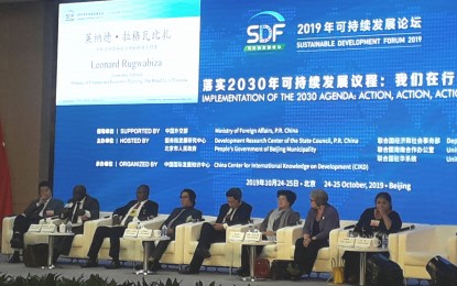 <p><strong>BEIJING FORUM</strong>. National Anti-Poverty Commission Secretary and Lead Convenor Noel Felongco joins a panel discussion during the Sustainable Development Forum 2019 at World Harmony House in Beijing on Thursday (Oct. 24, 2019). Felongco shared the Philippines’ efforts in implementing the SDG 2030. <em><strong>(PNA photo by Kris Crismundo)</strong></em></p>