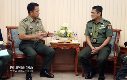 <p><strong>BOOSTING PH-INDONESIA MILITARY TIES.</strong> Army Vice Commander Maj. Gen. Reynaldo M. Aquino (left) and Deputy Assistant Chief of Staff for Security of the Tentra National Indonesia, Angkatan Darat Brig. Gen. Djaka Budi Utama (right) share a light moment during the latter's visit to the Philippine Army headquarters in Fort Bonifacio, Taguig City on Monday (Oct. 28, 2019). The two officials discussed both armies’ future cooperation to prepare both forces against evolving threats in the region. <em>(Photo courtesy of Army Chief Public Affairs Office)</em></p>