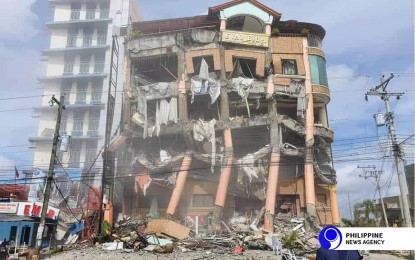 <p><strong>HUMANITARIAN AID.</strong> Eva's Hotel in Kidapawan City that caved in after the magnitude 6.5 quake that hit North Cotabato on October 31, 2019.  The Chinese Embassy in Manila announced on Friday nOV. 1, 2019) a humanitarian aid of 3 million renminbi (PHP22 million) for the quake victims in Mindanao. <em>(PNA file photo) </em></p>