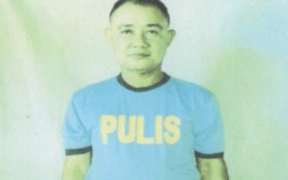 <p><strong>RADIOMAN'S SLAY SUSPECT.</strong> A photo released by the Regional Police Office (PRO) in Central Visayas shows Corporal Roger Lindayao Rubio, one of the suspects in the murder of radio broadcaster Dindo Generoso last November 7. PRO-7 chief, Brig. Gen. Valeriano de Leon on Monday (Nov. 11, 2019) said the Negros Oriental Provincial Police Office (NORRPO) has offered a PHP80,000 reward to anyone who can give information on the whereabouts of Rubio and Tomacino Aledro, another suspect in the killing. <em>(Photo courtesy of PRO-7)</em></p>