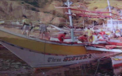 <p><strong>ILL-FATED BOAT.</strong> Photo shows 3 Sisters-2 fishing boat which sank at Reed Bank in Palawan last November 6. Thirteen crew members from Barangay Sisiman, Mariveles, Bataan of the said fishing boat are still missing while only one was rescued. <em>(File photo courtesy of the Sisiman Fishing Operators Association Incorporated)</em></p>