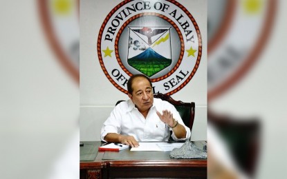 <p><strong>MANDATORY EVACUATION.</strong> Albay Governor Al Francis Bichara, Albay Provincial Disaster Risk Reduction and Management Council (PDRRMC) chairman, on Sunday (Dec. 1, 2019) orders the 18 local disaster councils to mobilize evacuation procedures involving 100,000 persons living in lahar prone areas across the province. Evacuation procedures started at 1 p.m. Sunday until 1 p.m. Monday. <em>(PNA file photo)</em></p>