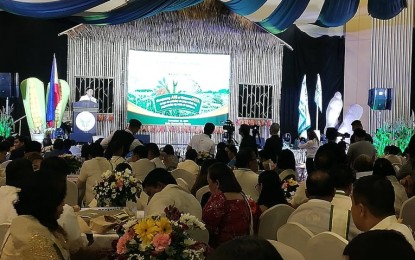 <p><strong>INCREASED PRODUCTION.</strong> Agriculture Undersecretary Ariel Cayanan on Tuesday (Nov. 12, 2019) speaks before the more than 1,000 participants of the ongoing 15th National Corn Congress in Iloilo City. In a press conference, he said the target is to increase the corn yield and not necessarily expand the areas covered. <em>(PNA photo by Perla G. Lena)</em></p>