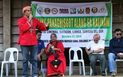 <p><strong>DIVISIVE TACTICS.</strong> IP leader Datu Jumar Bucales, who also serves as the Indigenous People Mandatory Representative of the municipality of Lianga, Surigao del Sur, laments the divisive tactics of the communist rebels that he says is destroying the culture and traditions of the Indigenous Peoples in the area. Bucales is shown in the photo during the dialogue with party-list representatives Carlos Zarate and Eufemia Campos Cullamat held in Barangay Diatagon, Lianga, Surigao del Sur on Oct. 21, 2019. <em>(Photo courtesy of the Army's 3rd Special Forces Battalion)</em></p>