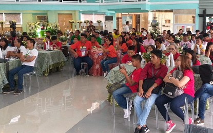 <p><strong>EDUCATING THE YOUTH.</strong> Students from different parts of Eastern Visayas join the Population Development Quiz in Tanauan, Leyte on Thursday (Nov. 14, 2019). The government underscored the importance of integrating sexuality education in lessons and activities in schools to curb the incidences of teenage pregnancy, population growth, and sexual diseases. <em>(PNA photo by Sarwell Meniano)</em></p>