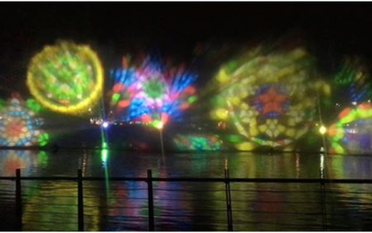 <p><strong>INTERACTIVE WATER SHOW.</strong> Ayala Land and co-presenter Globe Telecom and Nuvali teamLab stage the Christmas season preview of the country's first-of-its-kind interactive water show at the Nuvali district in Santa Rosa, Laguna on Nov. 19, 2019. Colorful light illustrations depicting life-size animated characters are projected from the water screen right on the lake. The show's finale featured the traditional artistically designed “parol” (star lantern) popping up in sync with traditional Filipino Christmas carols. <em>(Photo courtesy of Cyrill Quilo)</em></p>
