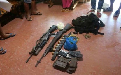 Gov't forces seize guns in clash with armed men in ComVal