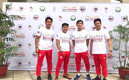 <p><strong>DAGUPAN'S PRIDE</strong>. Dagupeño karatekas John Enrico Vasquez (2nd from left), Jayson Ramil Macaalay (2nd from right) and Mark Andrew Manantan (far right) made it to the Karate Philippine Team competing in the 30th Southeast Asian Games (SEA Games). Karateka John Matthew Manantan (far left) is a member of the technical officials. <em> (Photo courtesy of Filipinas Wado Ryu Karatedo Renmei)</em></p>