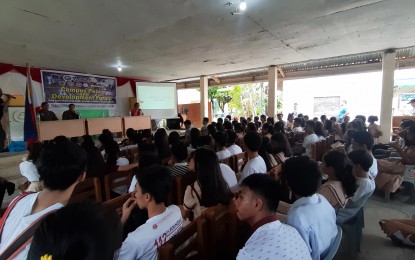 <p><strong>ANTI-NPA RECRUITMENT.</strong> Some 350 students of San Jose National High School attend an information drive led by the Philippine Air Force on Nov. 30, 2019, which is aimed at shielding the youth from the emerging recruitments of the New People’s Army (NPA). The initiative is part of the inter-agency effort to end local communist armed conflicts in the country. <em>(PNA photo by Gerico A. Sabalza)</em></p>