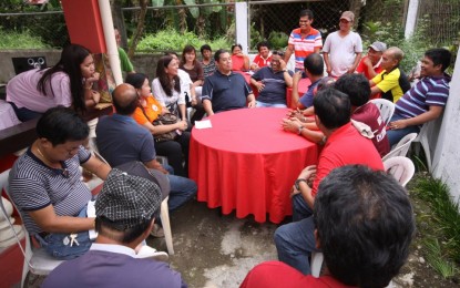 <p><strong>VILLAGE CONSULTATIONS.</strong> House Majority Leader Ferdinand Martin Romualdez in a dialogue with village officials in Malaguicay, Tanauan, Leyte. Village officials in Leyte have welcomed the move to postpone next year’s barangay (village) elections to 2022 as this will ensure continuity of development initiatives. <em>(Photo from FB page of FM Romualdez)</em></p>