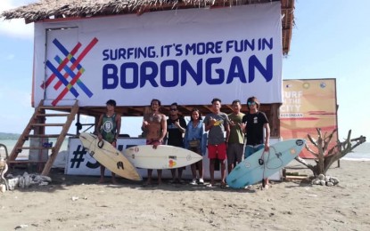 <p><strong>SURFING.</strong> Some of the participants in the ongoing national surfing competition in Borongan City, Eastern Samar that started on Sunday (Dec. 15, 2019). Despite fears caused by the recent attacks by the New People’s Army, the local police here assured the safety of the competitors. <em>(Photo from Surf in the City FB page)</em></p>