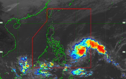 <p>Satellite image of the Philippine Atmospheric, Geophysical and Astronomical Services Administration on the track of Tropical Storm "Ursula".</p>