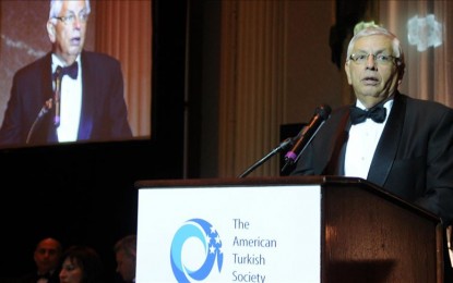 <p>Anadulo File photo -- Former NBA commissioner David Stern spoke at a program organized by American Turkish Society in New York (17 April 2008)</p>