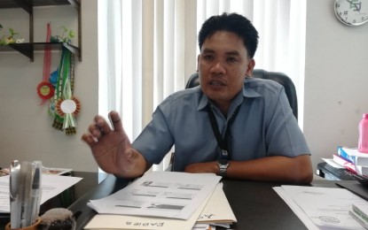 <p><strong>PORK BAN EXTENSION.</strong> Dr. Darel Tabuada, supervising veterinarian of the Provincial Veterinary Office (PVO), says on Monday (Jan. 6, 2020) that Iloilo is considering an extension of the ban on the entry of hogs and pork products from Luzon and other areas identified by the Department of Agriculture as positive for African swine fever contamination. The ban has been imposed through an executive order signed by Iloilo Governor Arthur Defensor Jr. on October 21, 2019. <em>(PNA photo by Gail Momblan)</em></p>