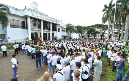 <p><strong>PROJECTS FOR 2020.</strong> Officials and employees gather at the grounds of the Government Center in Sagay City, Negros Occidental on Monday (Jan. 6, 2020) for the first flag-raising ceremony of the year. Mayor Alfredo Marañon III announced the infrastructure and other projects which will be completed and turned over this year. <em>(Photo courtesy of Sagay City Information and Tourism Office)</em></p>