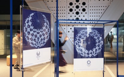 <p><strong>2020 OLYMPICS.</strong> Reporters visit the Tokyo 2020 Olympics Official Art Poster Exhibition in Tokyo, Japan, on Jan. 6, 2020. The Tokyo Olympic Games 2020 will officially run between July 24 and August 4. <em>(Photo of Xinhua/Du Xiaoyi)</em></p>