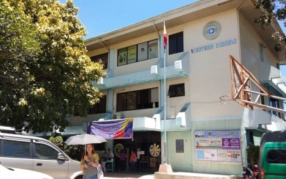 <p><strong>REPATRIATES TESTED.</strong> The Department of Health-Center for Health Development (DOH-CHD) 6 (Western Visayas) office in Mandurriao District. Dr. May Ann Soliva-Sta. Lucia, DOH-CHD 6's head on health promotion, said on Saturday (May 9, 2020) that the 41 overseas Filipino workers (OFWs) were all tested for coronavirus disease 2019 (Covid-19). <em>(PNA file photo)</em></p>