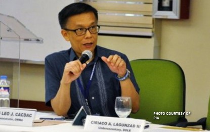 <p>OWWA administrator Hans Leo Cacdac <em>(File photo)</em></p>